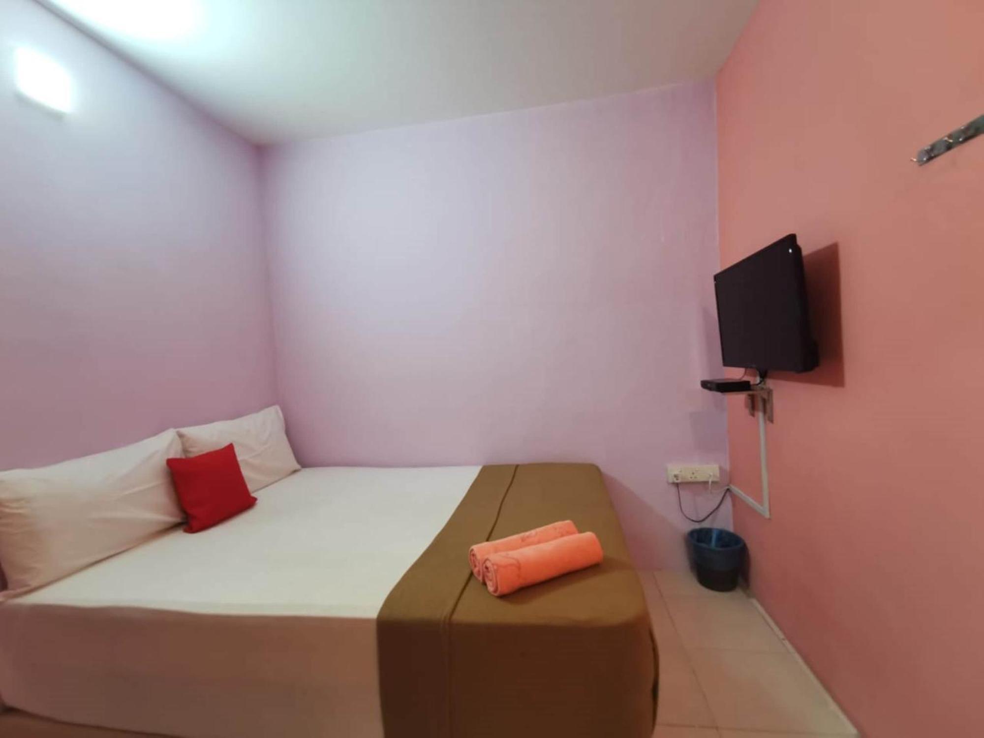 Super Oyo 90086 My Seven Days Inn Johor Bahru Exteriör bild