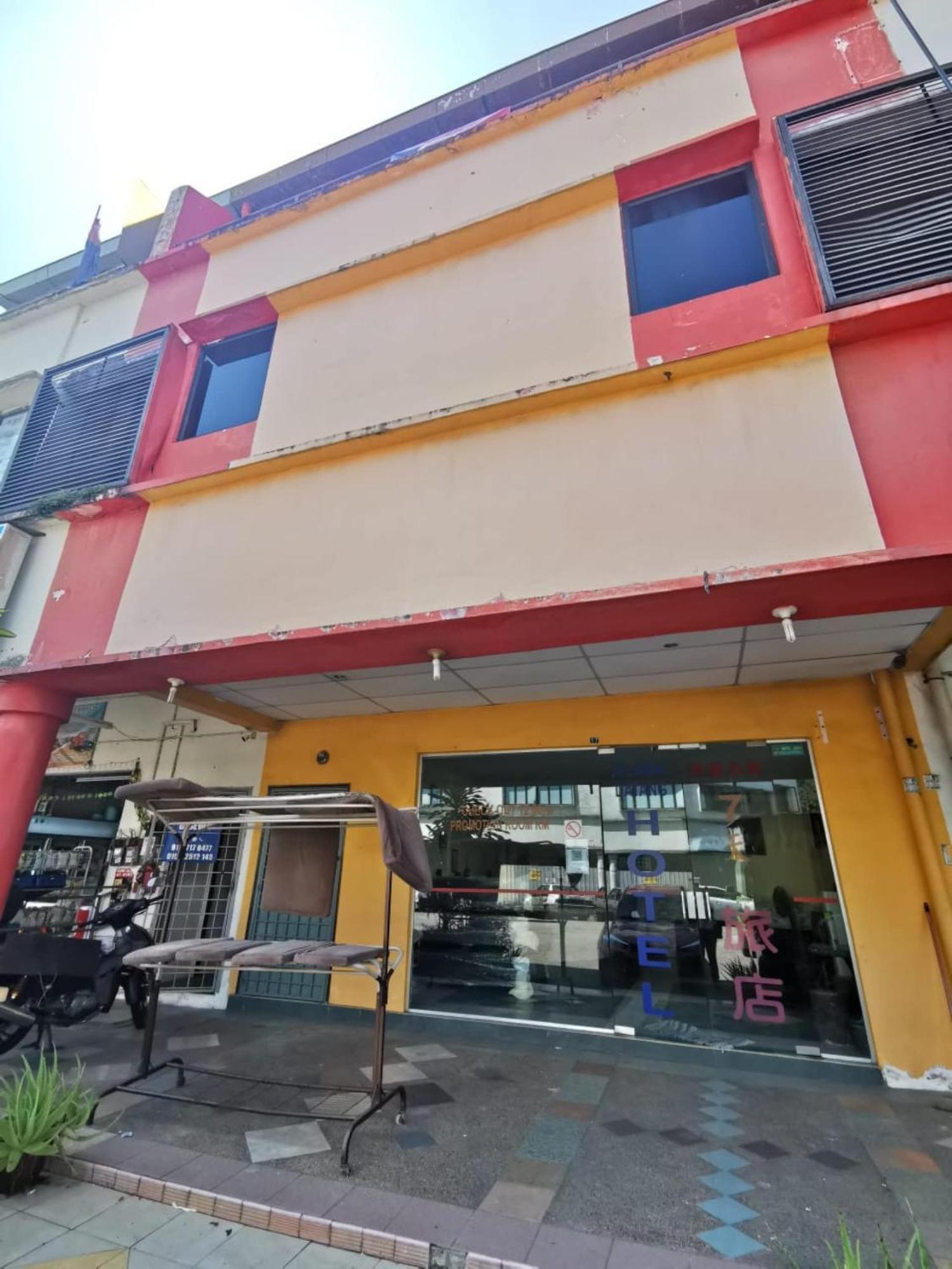 Super Oyo 90086 My Seven Days Inn Johor Bahru Exteriör bild
